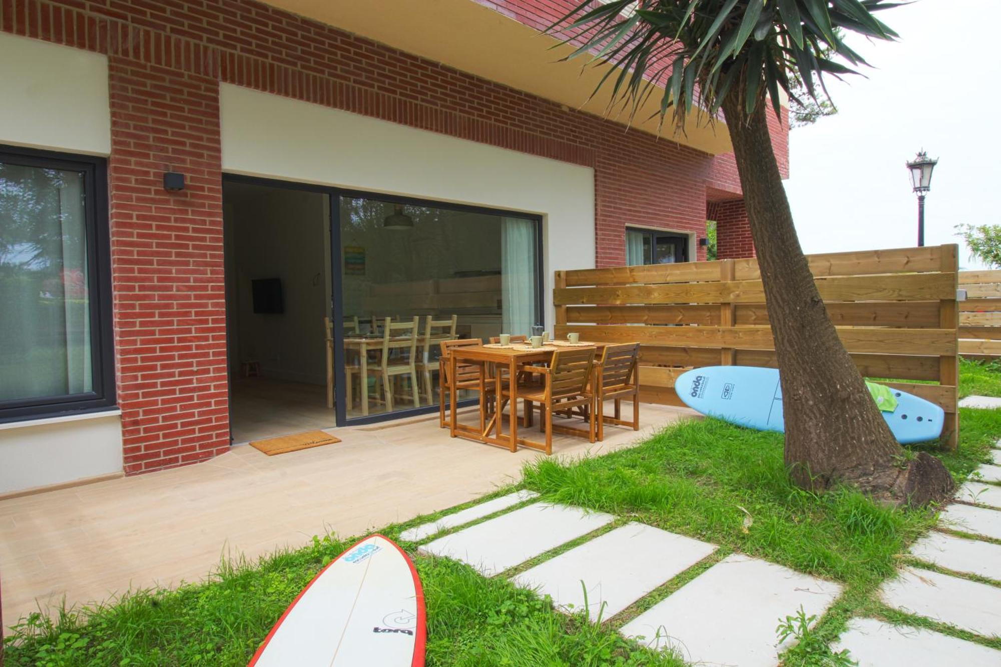 Apartamentos Costa Meron San Vicente De La Barquera Bagian luar foto