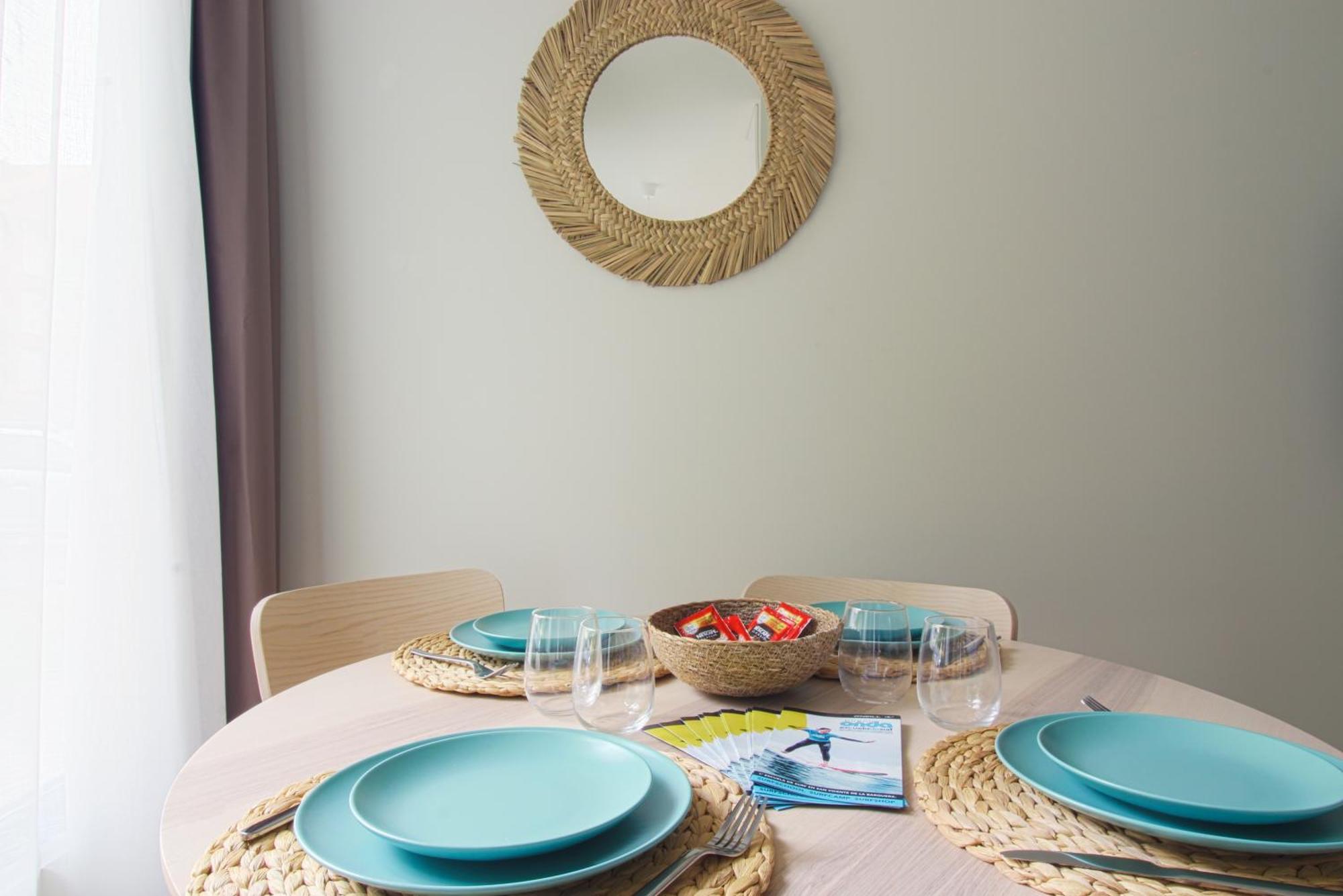Apartamentos Costa Meron San Vicente De La Barquera Bagian luar foto
