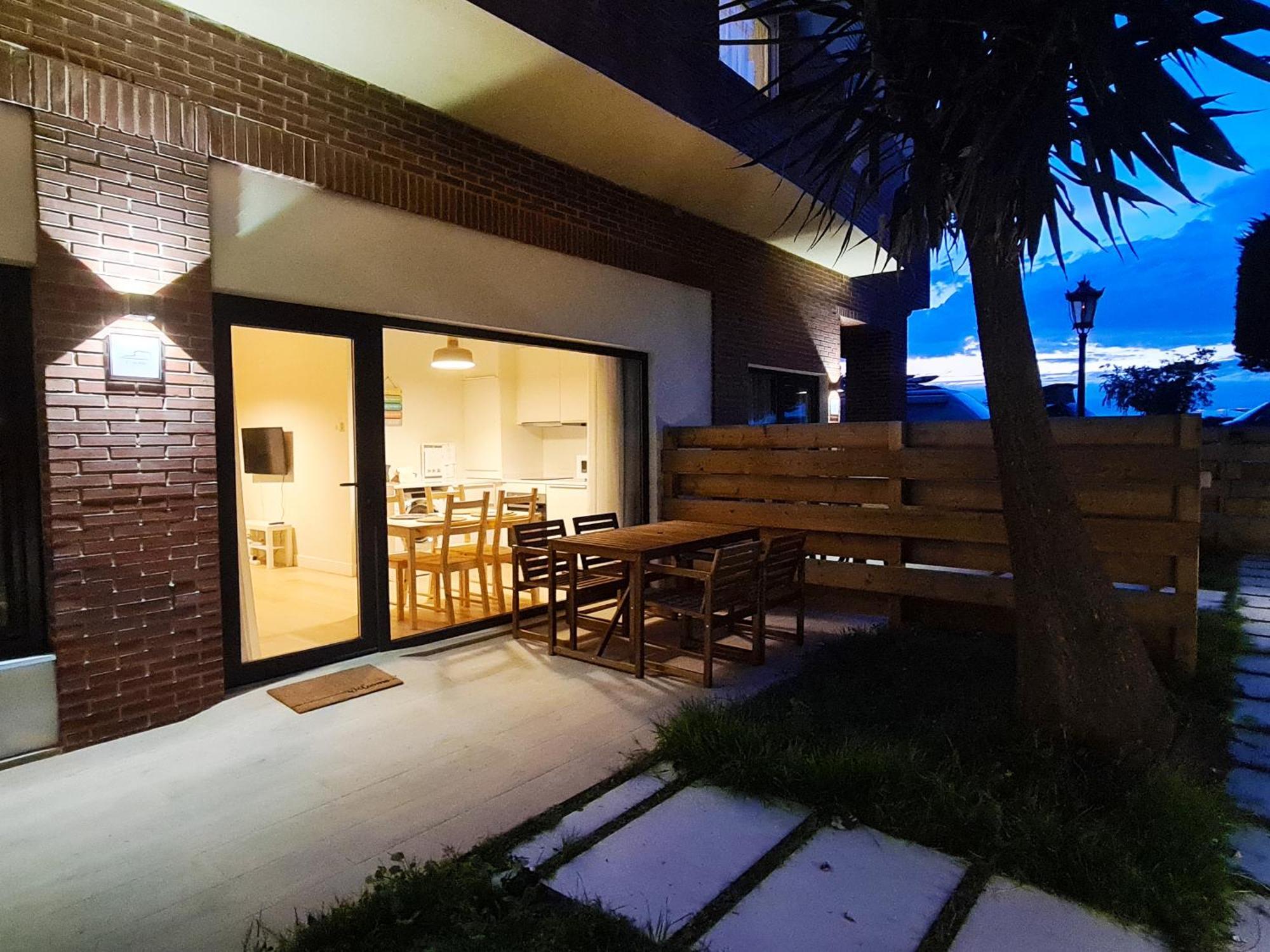 Apartamentos Costa Meron San Vicente De La Barquera Bagian luar foto